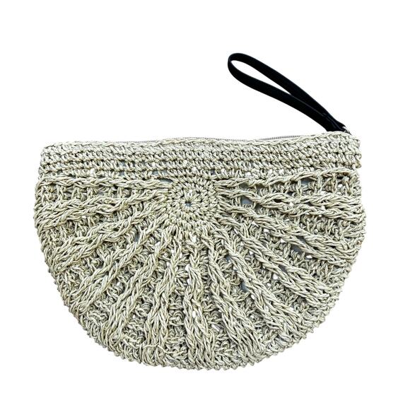 Aerie wristlet woven straw zipper top semi-circle shape casual summertime purse - Picture 1 of 8
